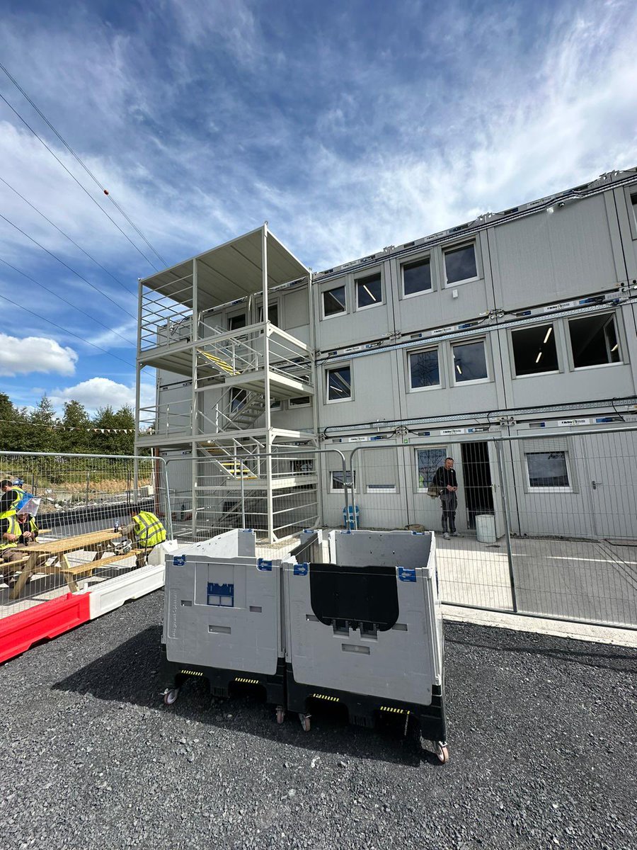 IeVending's tweet image. 🎉 Exciting Update! 🎉
We’re proud to announce the installation of a brand-new vending machine at one of Dublin’s prominent construction sites, managed by the renowned Jones Engineering.

#VendingSolutions #JonesEngineering #Dublin #ConstructionIndustry #TeamSuccess