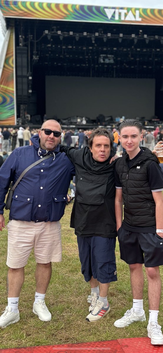 belfastmillwall's tweet image. Great nite at @liamgallagher last nite @JIMOFMFC