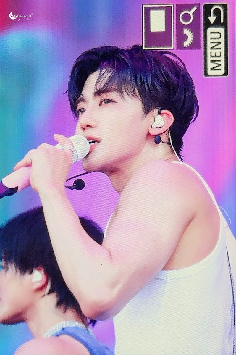 재민이가 아기천사인줄알았는데 왤케 남자야 🤤😻😻