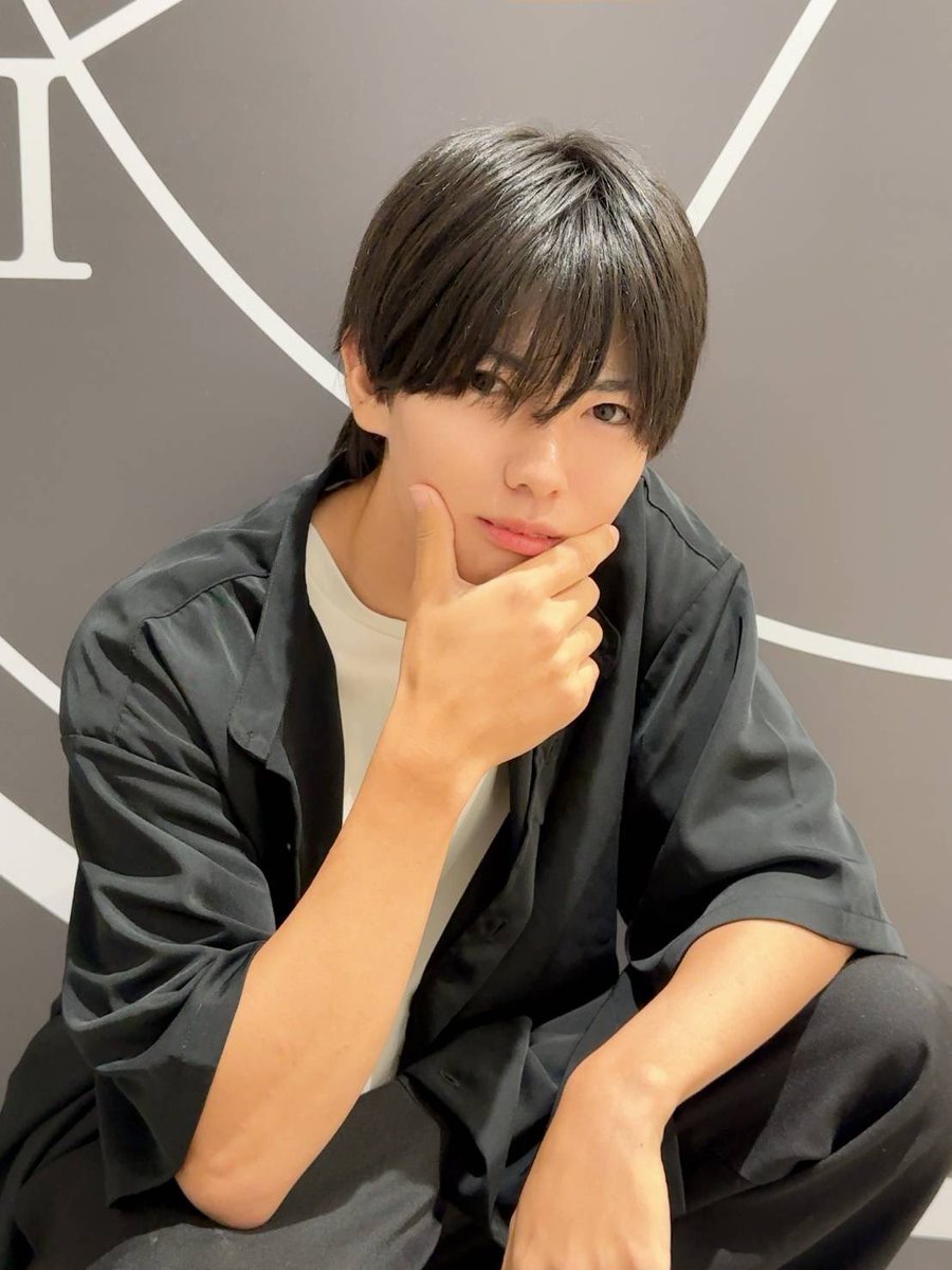 StateArt_info's tweet photo. 【メンバー公開】
💚 星野 悠(ほしの かなた)
(@kanat_State )
💚担当カラー 緑
#すてーとあーと #StateArt https://t.co/5kvmpwbDXz