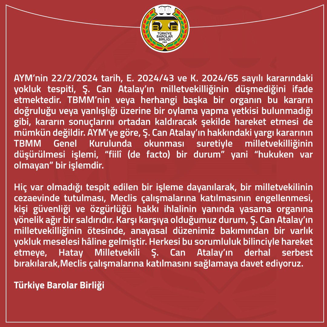 barolar's tweet photo. Karşı karşıya olduğumuz durum, Ş. Can Atalay’ın milletvekilliğinin ötesinde, anayasal düzenimiz bakımından bir varlık yokluk meselesi hâline gelmiştir.

👉 https://t.co/RRRXPlZxD1 https://t.co/ieUjzpz6Eb