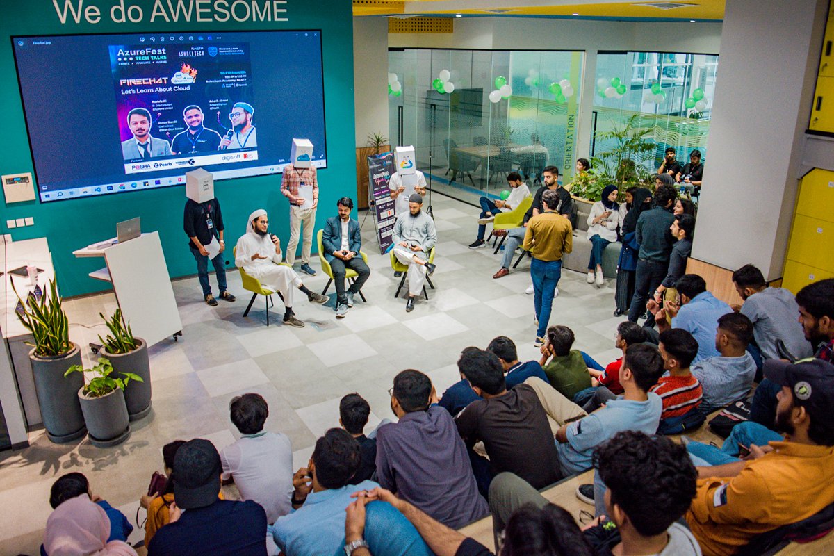 CodeAshing's tweet image. 🎤 Thrilled to represent @aws at Azure Fest hosted by Microsoft Learn Student Community - DHA Suffa University! Thanks to Kiran Amin Panjwani for the invite.

#AWS #AzureFest #MLSA #CloudComputing #TechCommunity #Innovation #AWSspeaker