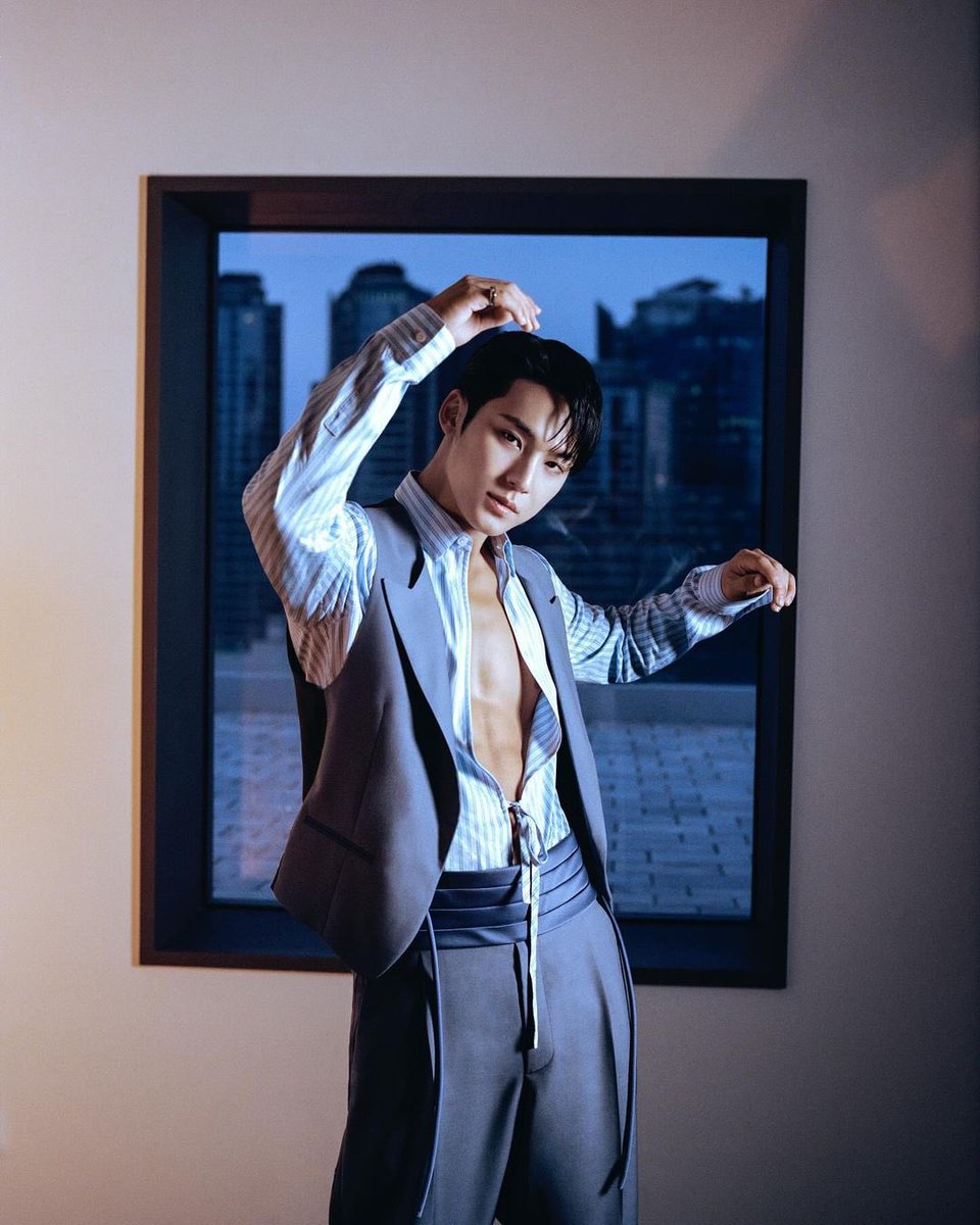 KIM MINGYU 😭😭😭😭😭😭😭😭😭😭