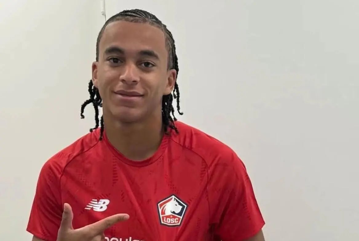 footkronik's tweet photo. Selon vous, assisterons-nous aux premières minutes professionnelles d’Ethan Mbappé ce soir ? https://t.co/9hjo1OZdHf