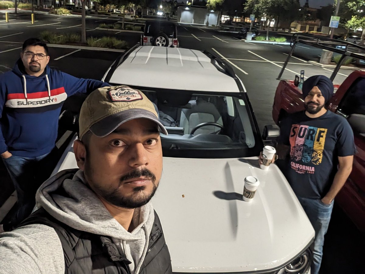AnmolNanda9's tweet photo. @volklub I rented this in US, and ain't too bigger than a Jimny I guess. We all were 6 ft and this is how it looked. And I agree these are too many in US, so is good. https://t.co/qbVv0QKReX