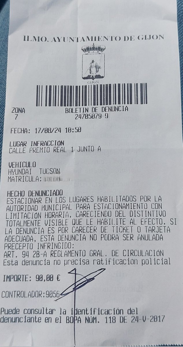 Cofi_Adeva's tweet photo. Hola. Llevo varios días aparcando con la app ElParking. Hoy me despisté pensando que el sábado por la mañana era libre y me han multado con 90 euros. Entiendo que no hay atenuante. En ese caso, existe posibilidad de reducir el importe por pronto pago? Cual es la forma?  Gracias https://t.co/q3E3oBYhAg