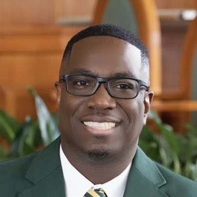 ElderYow's tweet photo. #NewProfilePic https://t.co/Ih7wgedDL3