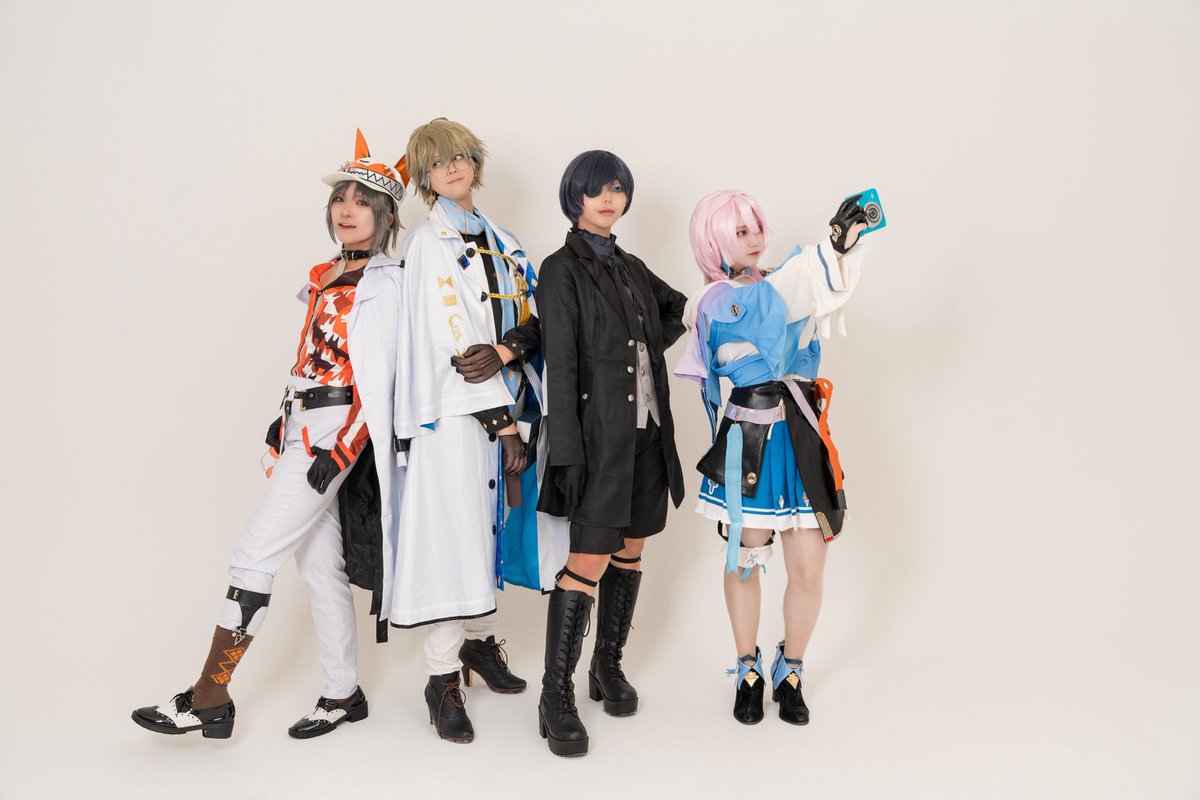 集合写真！！！
綺麗に撮って頂きました❣️みんな可愛い🥰🥰

photo: <a href="/OrowStudio/">オロー</a> さん
Studio:<a href="/styoumore/">STUDIO YOU MORE</a>   様