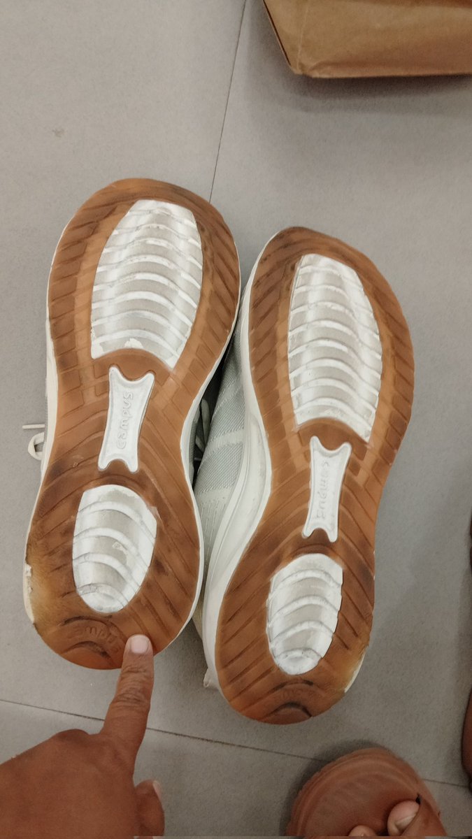 dharashah210's tweet photo. @campusshoes @campusshoes @CampusShoe 
My husband purchased campus shoe on 19/7/24 &amp; within 2 months it is damaged. See photos. I went to the store and they said it does not come in warranty. Very bad experience. Never buy campus shoes. Need full refund or replacement. https://t.co/V2PhDnzVom