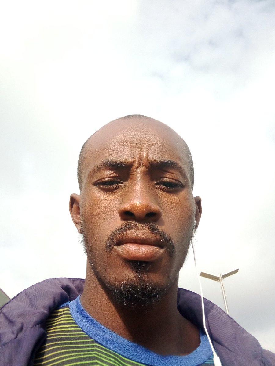 Life has taught me dat you can't control someone's loyalty. No matter how good u are to dem, doesn't mean they'l treat u d same. No matter hw much they mean to u, doesn't mean they'll value u d same. 
Sometimes the pple you love most, turn out 2 be the pple u can trust D least.❤️