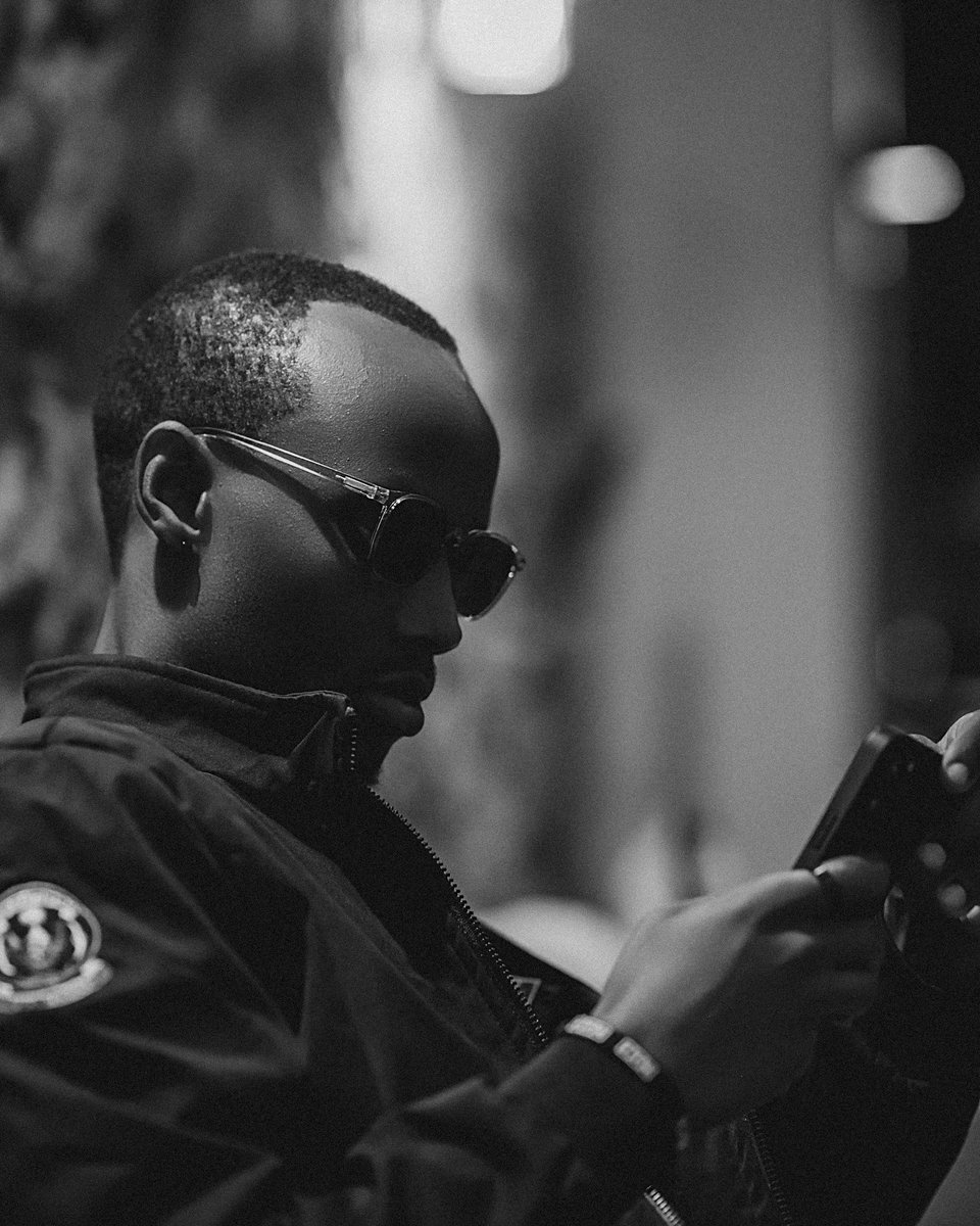brianmukiza13's tweet photo. They hating from some far away &amp; it’s funny…..
Me myself and I https://t.co/mu1hvcqPXj