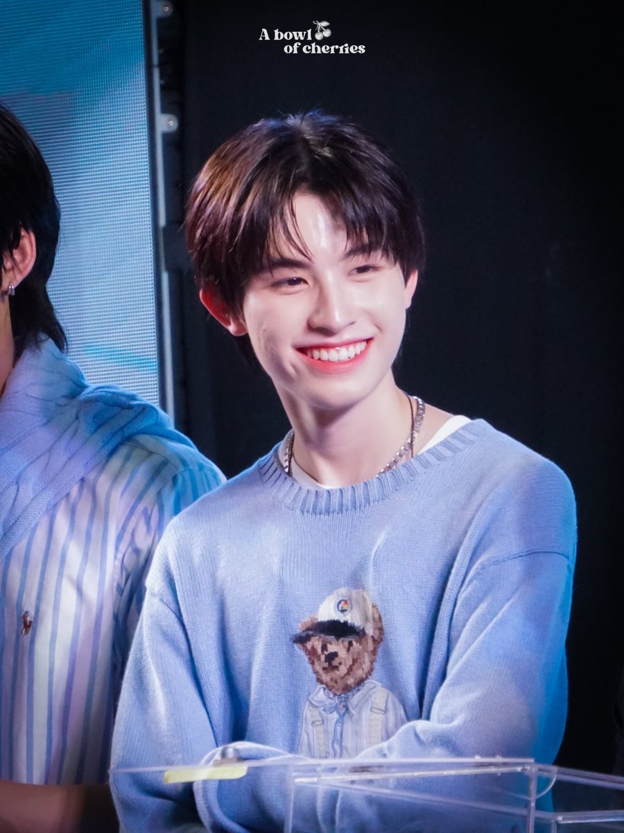 𝙁𝙡𝙪𝙛𝙛𝙮𝙗𝙤𝙤 * ˚༉ ꒰ ꒱ rest tweet media