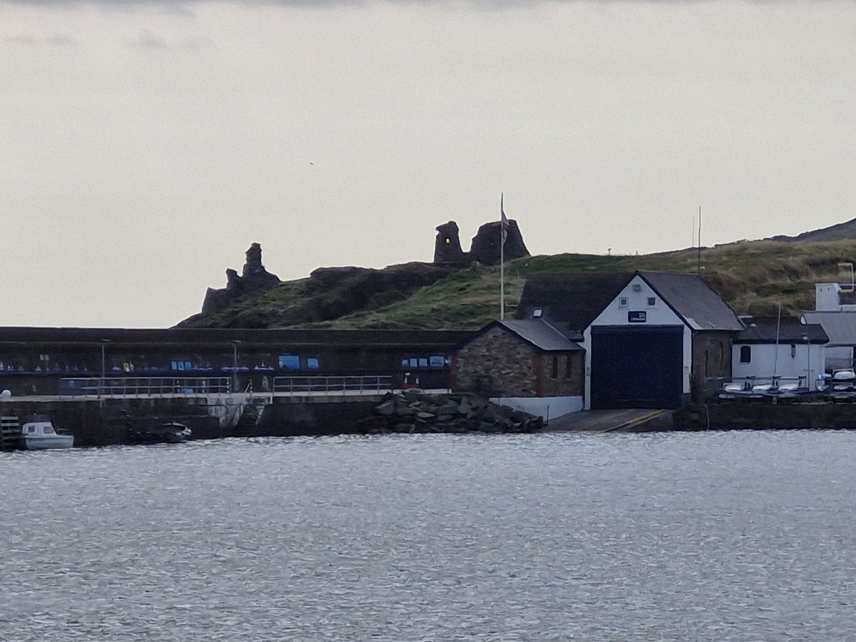 AidanKearney14's tweet image. #FishermenBlues #BlackCastle #MyTown #HomeComfort