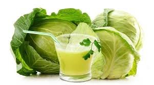 g_diets_'s tweet photo. If you have stomach and intestinal problems like ulcers, gastritis, diverticulitis, GERD etc.

Fixing your diet should be your number one priority.

By fixing your diet alone, you will see great positive changes in your health.

I also recommend cabbage & cabbage juice.

Cabbage contains glutamine which heals intestinal inflammation.

Let me share how to prepare cabbage juice with you.

First off.

You need fresh cabbage, cucumber, Carrots, coconut, and Salt.

Chop cabbages, carrots and cucumbers into small ring-like pieces.

Put in a blender and blend for a minute.

Scoop the white part of the coconut and add into the blender,

Add coconut water into the mixture

- Add salt

- Blend for 2 - 3 minutes 

Lastly, engage in fasting.

Overall, your diet plays an important role in your healing.

Don't finish drinking cabbage juice and go back to eating triggering foods.

It will only result in pain.

Don't play games with your health.