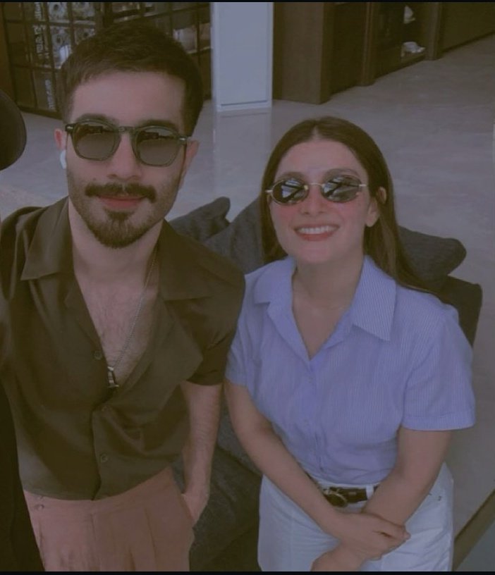 Feroze and Ayeza together finally 😭🥹🫶🏻

#FerozeKhan #AyezaKhan #Humraaz