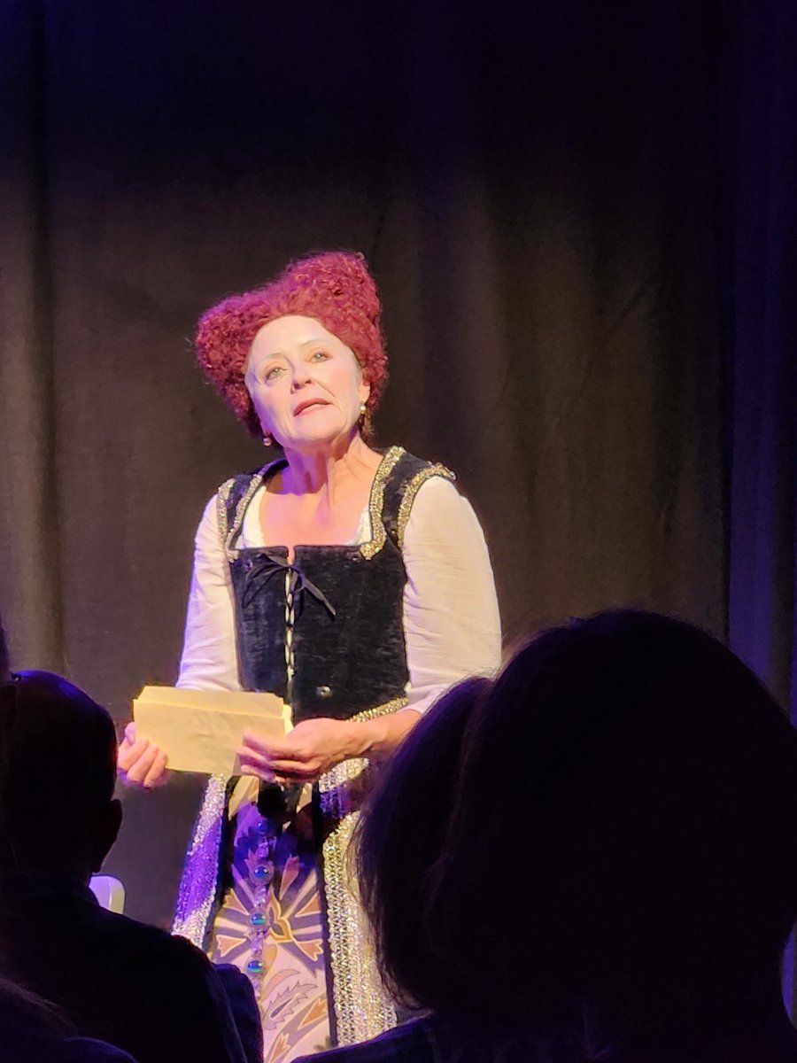 Flying Solo! Presents tweet media