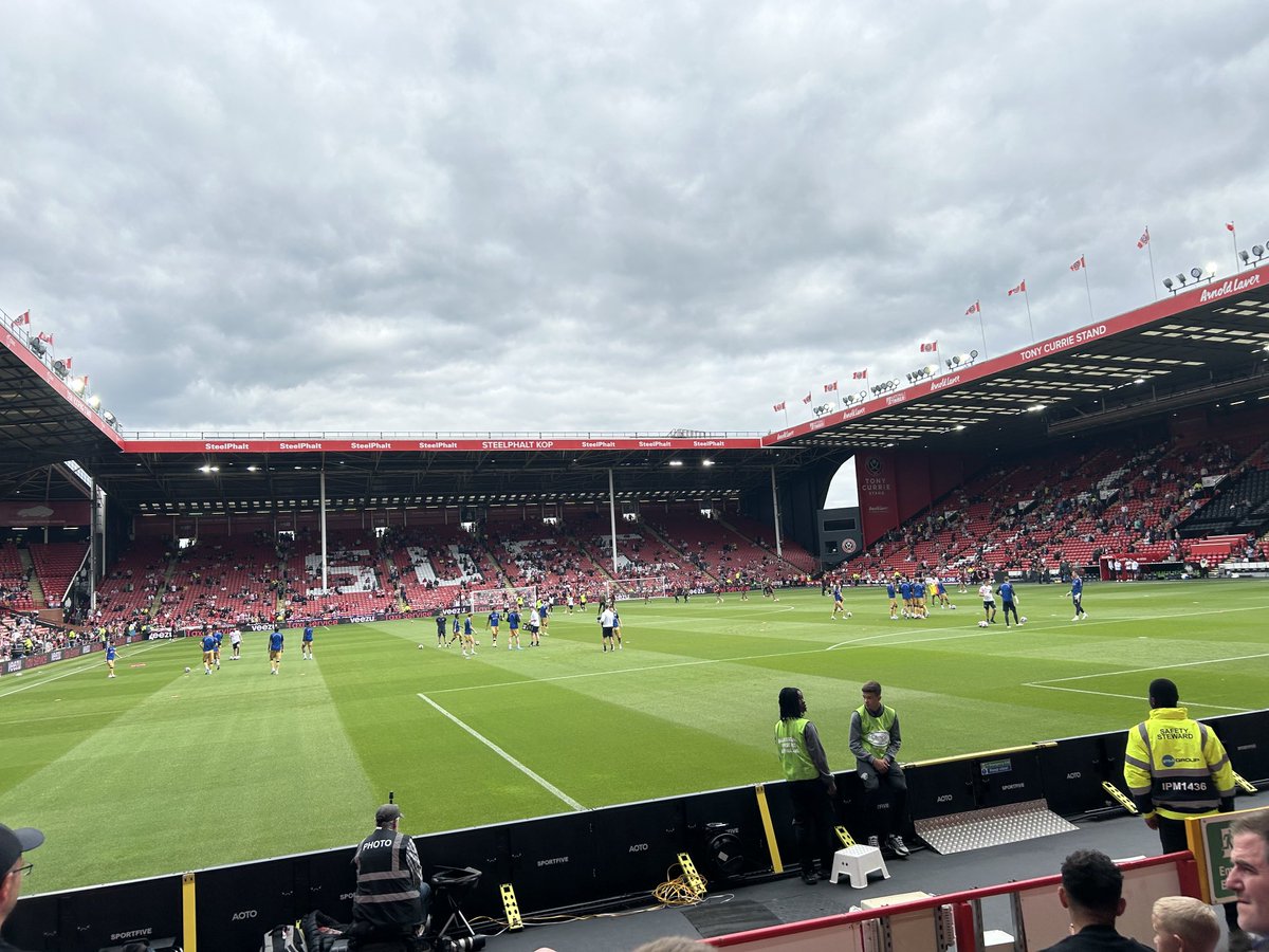 ⁦<a href="/QPR/">QPR FC</a>⁩  decent view.   U R’sss