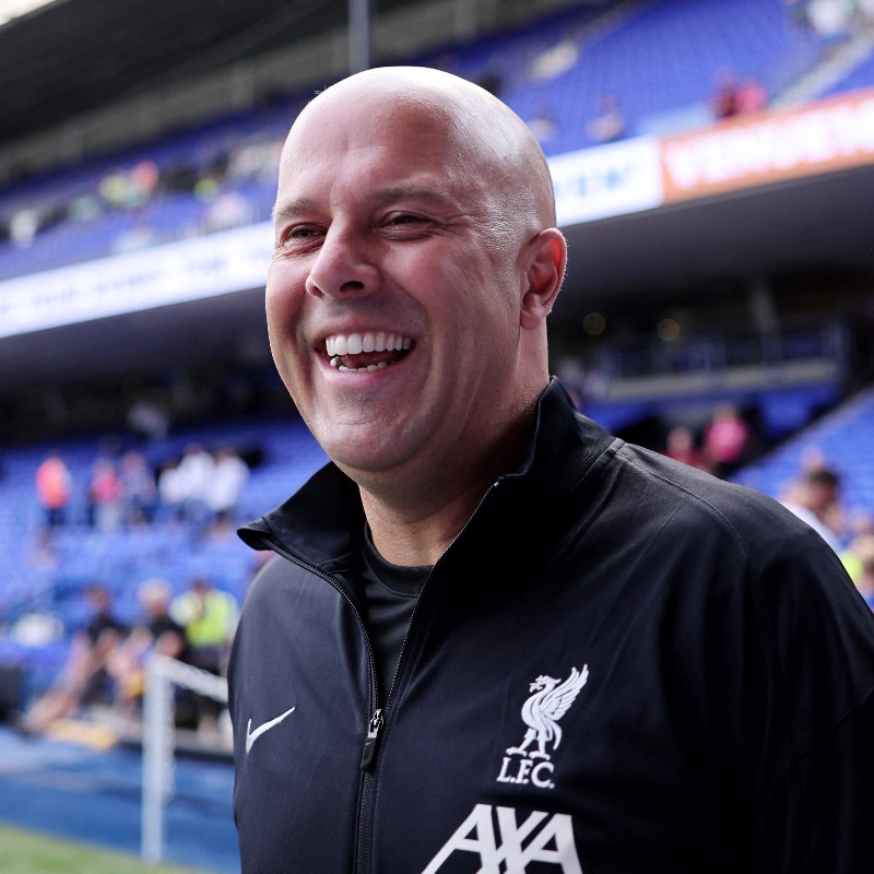 premierleague's tweet photo. 👋 @IpswichTown are about to play in their first Premier League match for 22 years! 

Will @LFC spoil the party or can the home side produce a special performance? Find out with us on Matchday Live ⤵️

#IPSLIV | #TheKickOff