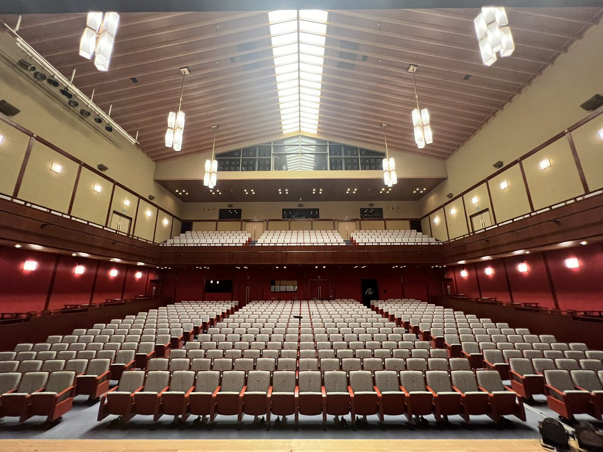 toko_yamasaki's tweet photo. #少年オルフェ

GP終了。明日の金沢公演を待つばかりです✨

石川県立音楽堂には素晴らしいホールが二つもあるんですね💕

贅沢すぎる声出しをさせてもらい感謝✨

素敵な作品の一員となれるよう、最後までがんばります！ https://t.co/A8fEEYK8VD