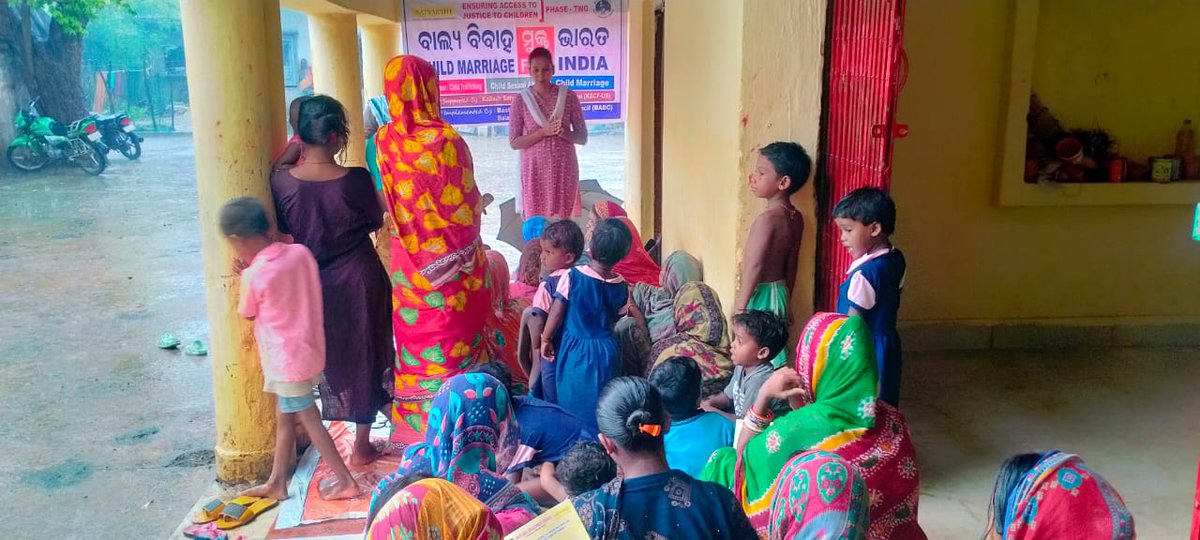 BADCBalasore's tweet photo. BADC-KSCF -US BALASORE ODISHA, k taraf se  AT-BARDHANPUR, BLOCK -SADAR,BALASORE
K chatra chatyraye sapath le rahe hai Bharat ko Balvivah mukta karna hai.
#childmarraigefreeindia
#balvivahseazadi 
#freedomnow
#childsexualabusefreeindia https://t.co/9SNyQ4givP