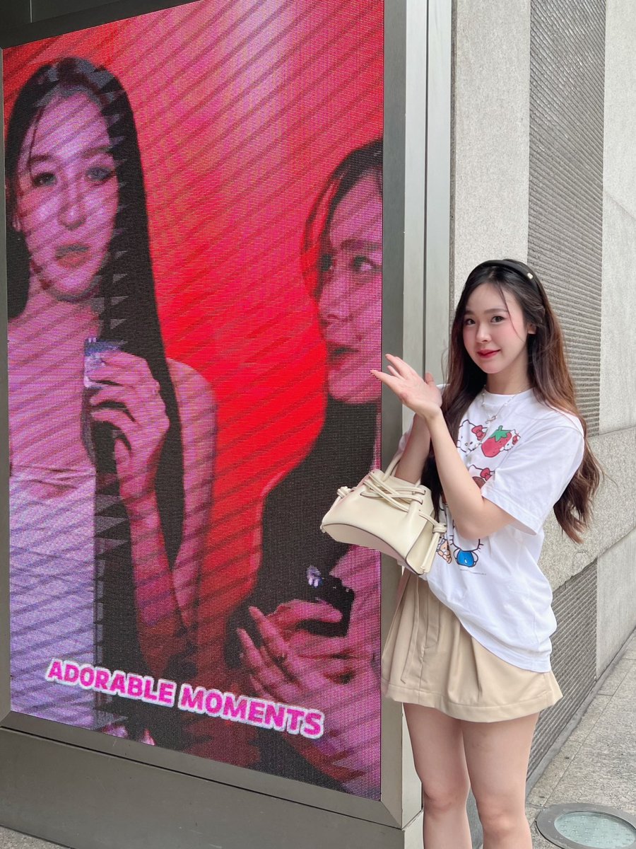 junewi_official's tweet photo. Thank you for all of your support 🤍
@viewjune_vn @Viewjuners_cnmy 

#junewanwimol https://t.co/k9PqmtnNtg