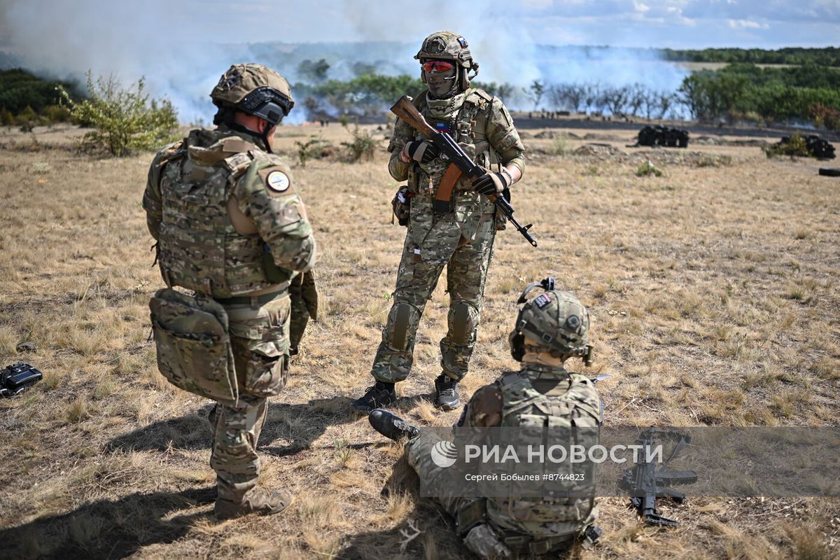TheGreyPatriot_'s tweet photo. 🇷🇺 Today's coordination training of new Volunteer Special Forces Detachment "Lynx" to be sent to Group of Forces "South".

Part 2 of 3

#Russia #Russian #Russians #Today #SVO #Volunteers #Army #Military #Training #Tactical #Specnaz #ASVK #AK74 #SVD #Z #Multicam https://t.co/A1lnuqASwT