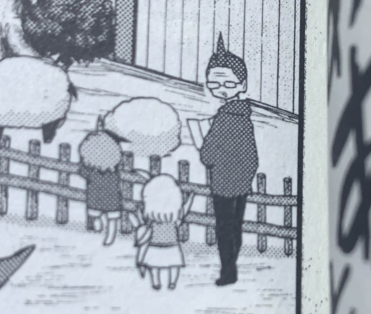 本日発売した、つくしろ夕莉さんの「拷問できるもんっ!」1巻を読んでたら吉田輝和っぽいおじさんが登場しているような気がするんだけどどうだろう。連載で読んでた時は全く気付かなかった。