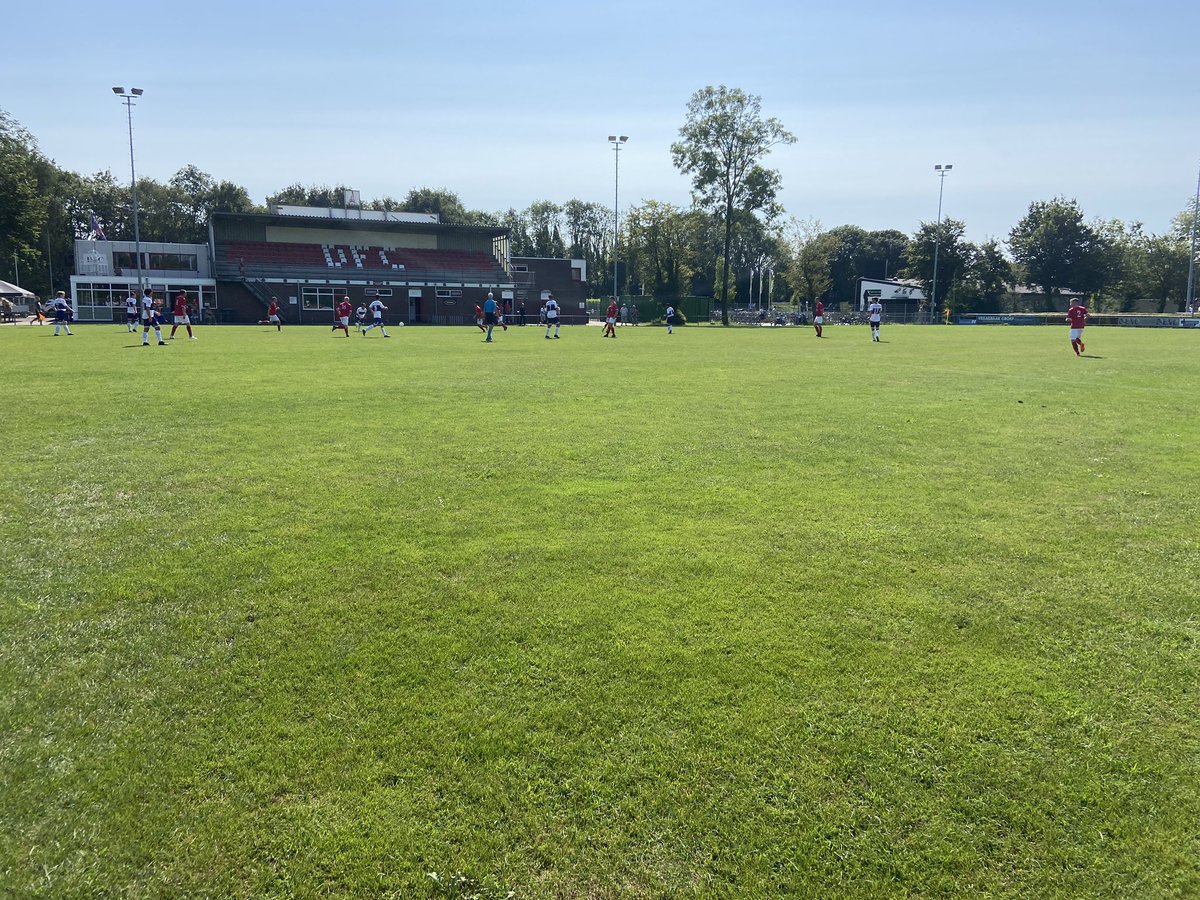 LRCLeerdam3's tweet photo. En we zijn begonnen. DFC2 -LRC3 https://t.co/JtpqXqjmxu
