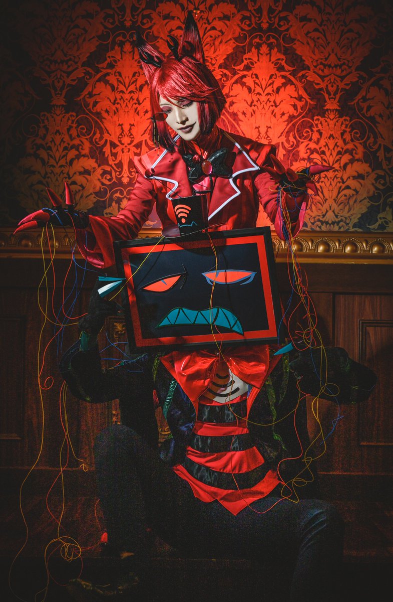 アラスター「HAZBIN HOTEL ハズビンホテル Cosplay  ヴォックス ななか 」|🌿じょにた🌿のイラスト