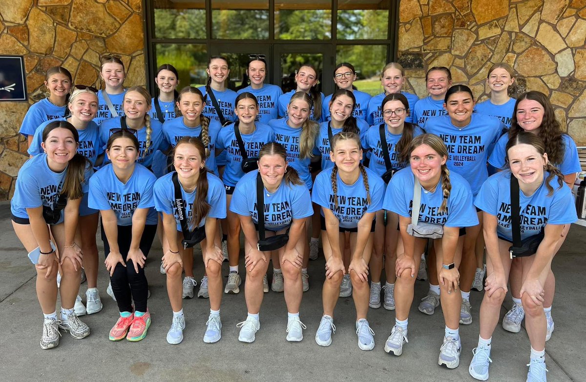 New Team……New Dream!
It’s Game Day
Come out and support your Lady Flyers at Home against Springfield
JV start at 10am with Varsity right after