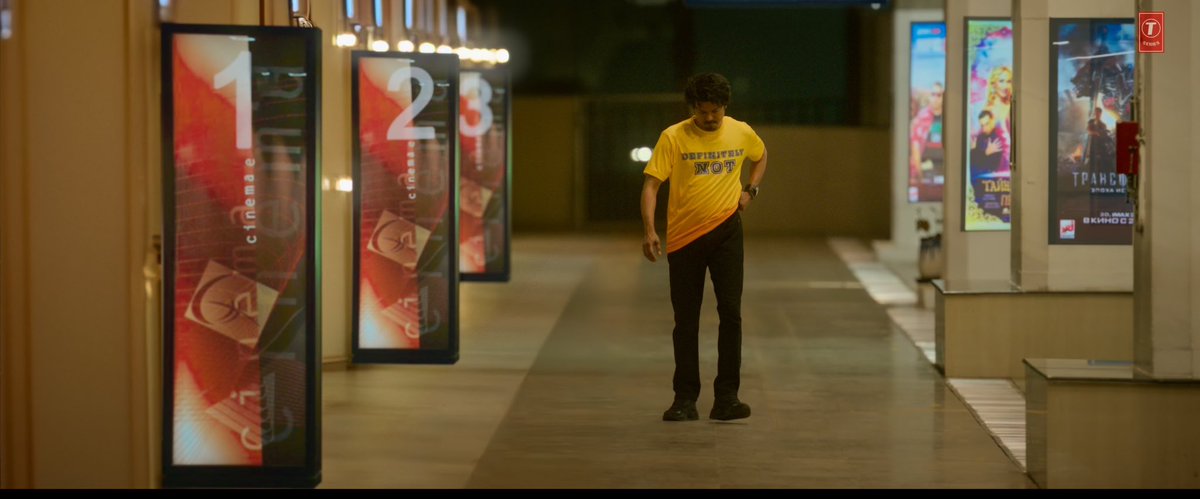 sureshsamy28's tweet image. #DefinitelyNot wommmalaaaaaaaaaaaa
@vp_offl otha kadhara vachitaya neee 
#ThalaDhoni X #ThalapathyVijay𓃵  Blessed mutuals