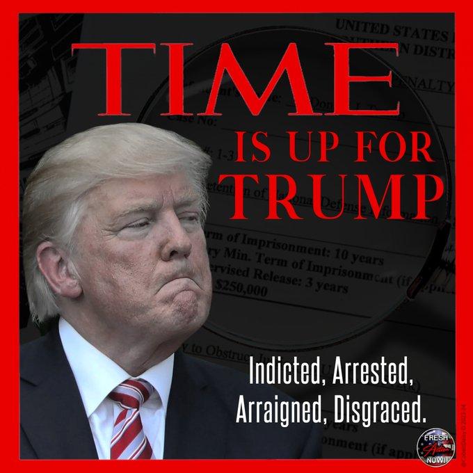 ThepoliTruth's tweet photo. @daveada10553109 The Trumpster will be back in court after he loses November 5th.  🤣🤣🤣🤣 https://t.co/ykpHlclWBW