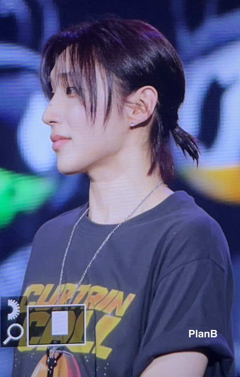 240817 #BAP #방정유문 #문종업 
아니 종업이 왤케.. 아름다워진거임...?? 비결이 뭐임??🤔 꽁지머리가 일케 잘어울릴줄 몰랐네💪