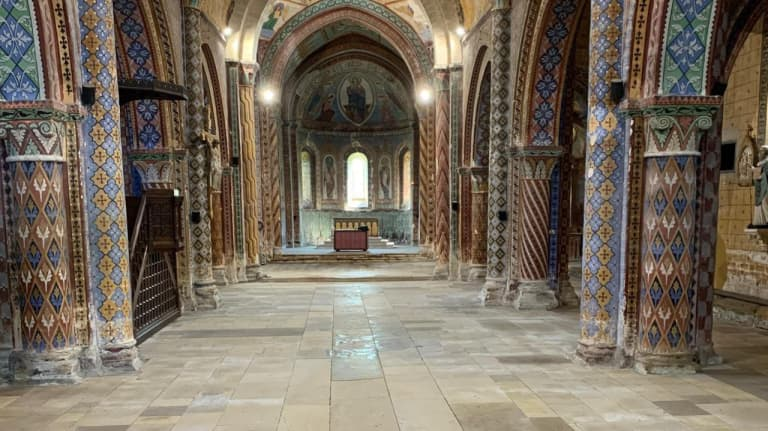 ChristineAlfarg's tweet photo. L'église Saint-Nicolas de #Civray continue de s’abîmer inexorablement. Mais gardons l'espérance, son avenir dépend de nous, élus et citoyens ! @AmisCivraisien @departement86 @plecamp @Prefet86 @caue_86 @chateauetmanoir @fond_patrimoine @nrpoitiers @bernstephane @NvelleAquitaine https://t.co/WiK673LPIa