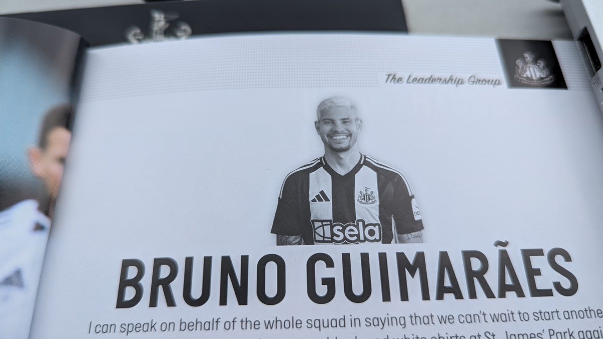 🇧🇷Bruno Guimaraes goes hard in his first programme column: "I want my photo to be in the reception like Sir Bobby Robson, Kevin Keegan, Jackie Milburn. 

"I want to be a legend like them - but to truly achieve that, we need to lift a trophy."

#NUFC