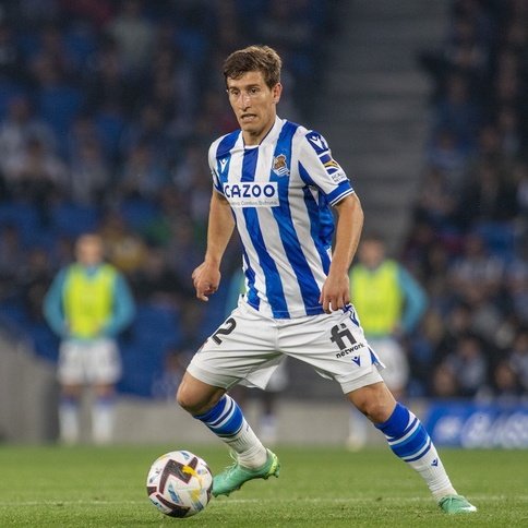 inibelli234's tweet image. El mayor ejemplo dentro de la plantilla de lo que tiene que ser un jugador de la Real

Un tío de la casa, trabajador, humilde y que nunca se ha rendido
Vuelve 8 meses después de romperse y está listo para dar guerra
Don Aihen Muñoz está de vuelta

La mejor noticia del dia 💙🤗