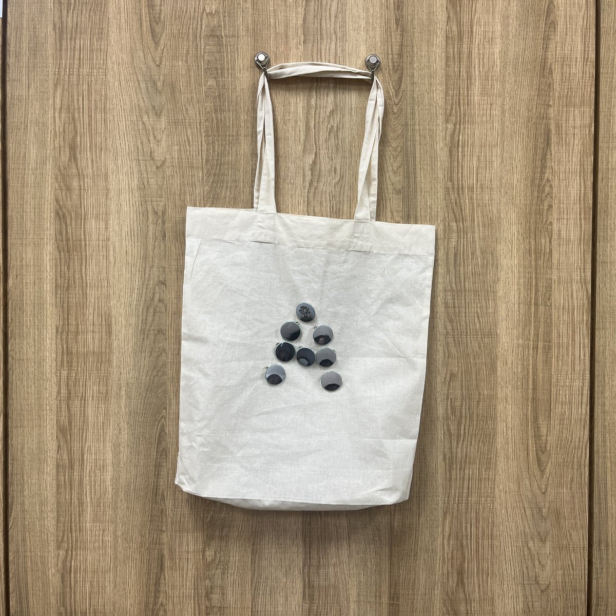 【直筆サイン入り】齋藤飛鳥　トートバッグ　限定品 直筆サイン入り】齋藤飛鳥 トートバッグ 限定品 乃木坂46