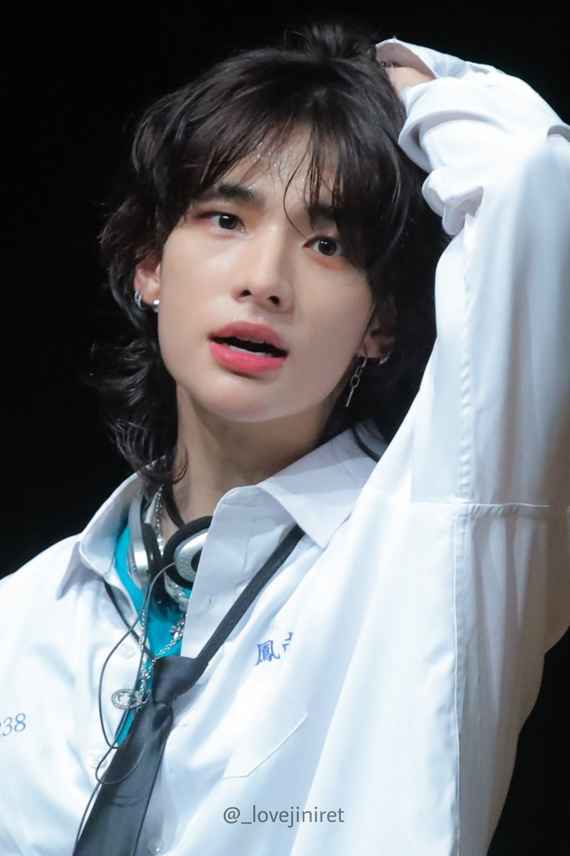 240809 뮤코 #현진 

#straykids #스트레이키즈 #hyunjin #현진