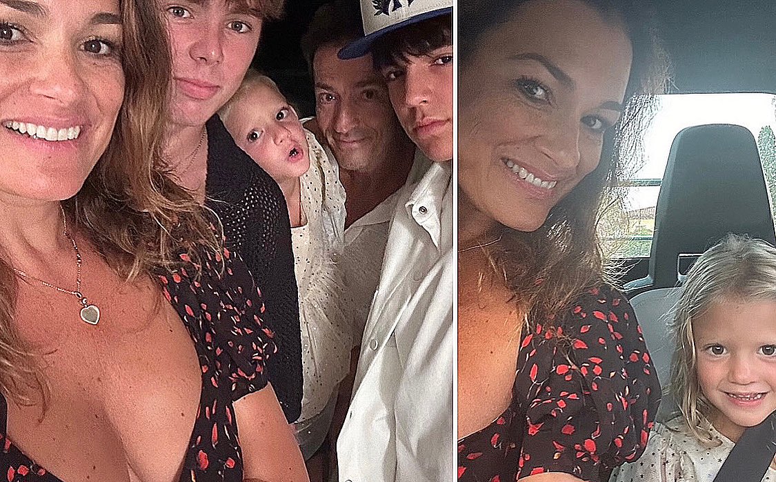ChiccoseDOC's tweet image. Dai social.. ritratto di famiglia 📲💜🩷🩵, con il marito #AlessandroNasi ed i tre figli.. #LouisThomas, #DavidLee e la biondissima #VivienneCharlotte, nata proprio dall’unione con il manager torinese, per la modella ceca #AlenaSeredova, in vacanza