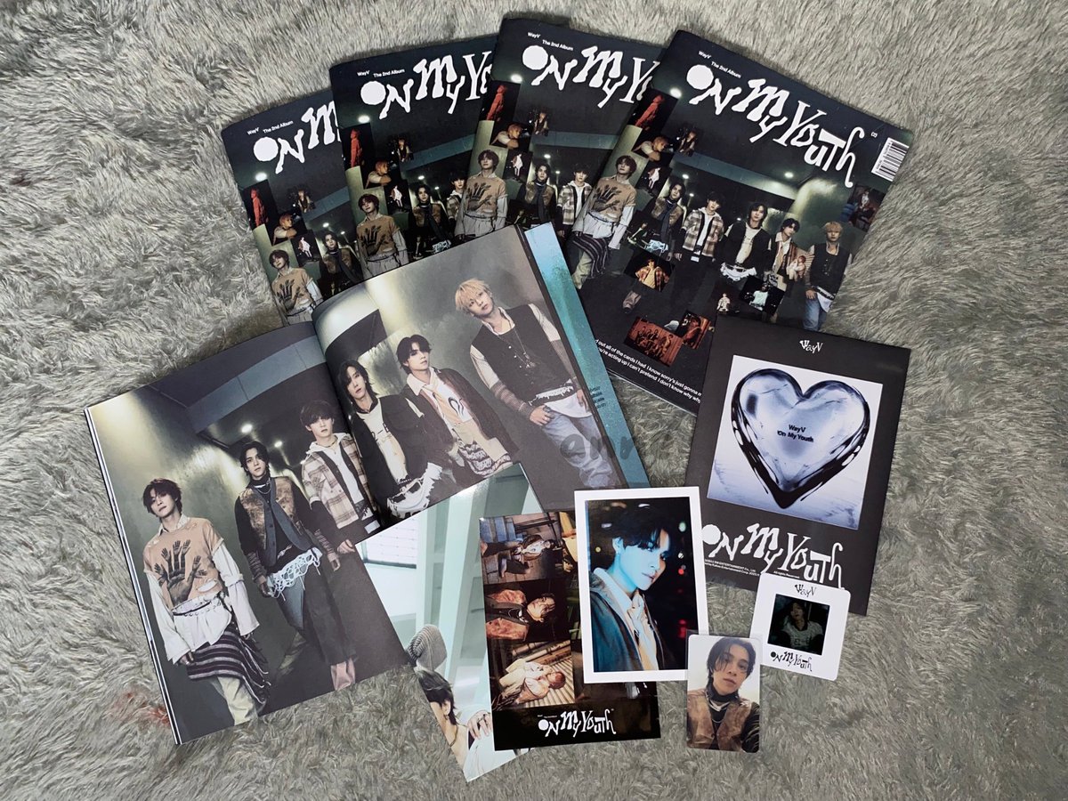 Give away album WAYV On My Youth for 4 winners, buat yg mau-mau ajaa 😆

🎁 2 album unsealed lengkap
🎁 2 album unsealed (-pc doang)

Rules: -follow, rt, like
-reply done + pake foto wayv apapun 

End 31 Agustus, good luck WayZenNies! ❤️