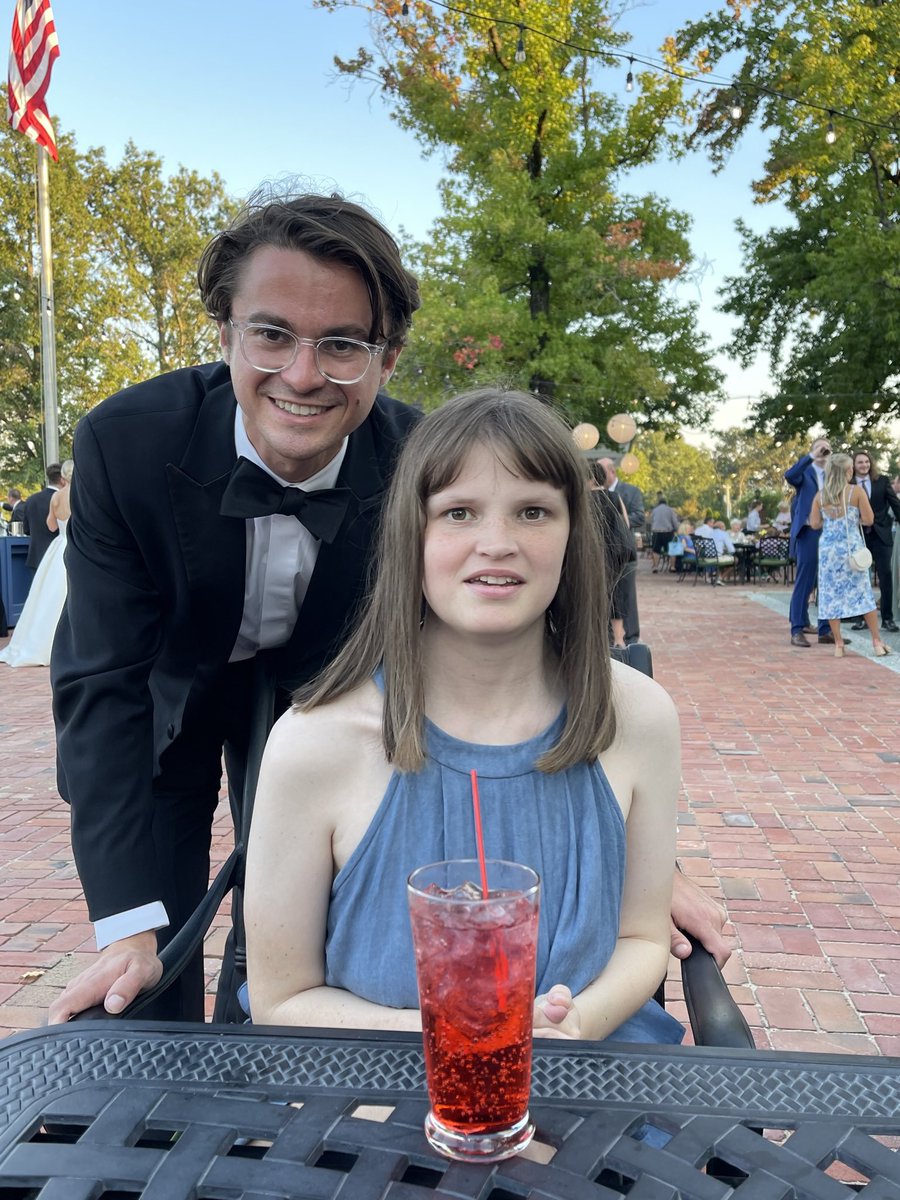ts9767's tweet photo. Deviating from the breakfast post to wish big brother Shane a happy birthday. One of my favorite pics. Cameron in a rare appearance in a dress and yes, she has Crocs on. Happy Bday Shane! #Autismawareness #SaturdayBreakfast #kittycocktail https://t.co/ojdqngOjVa