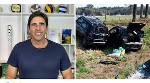 albertoallen's tweet image. BRASIL,SC
#GIOVANE #Gavio, bicampeao #Olimpico no #Volei sofre acidente em viagem a Santa Catarina, na BR-280 Canoinhas, algumas escoriaçoes "passa bem"