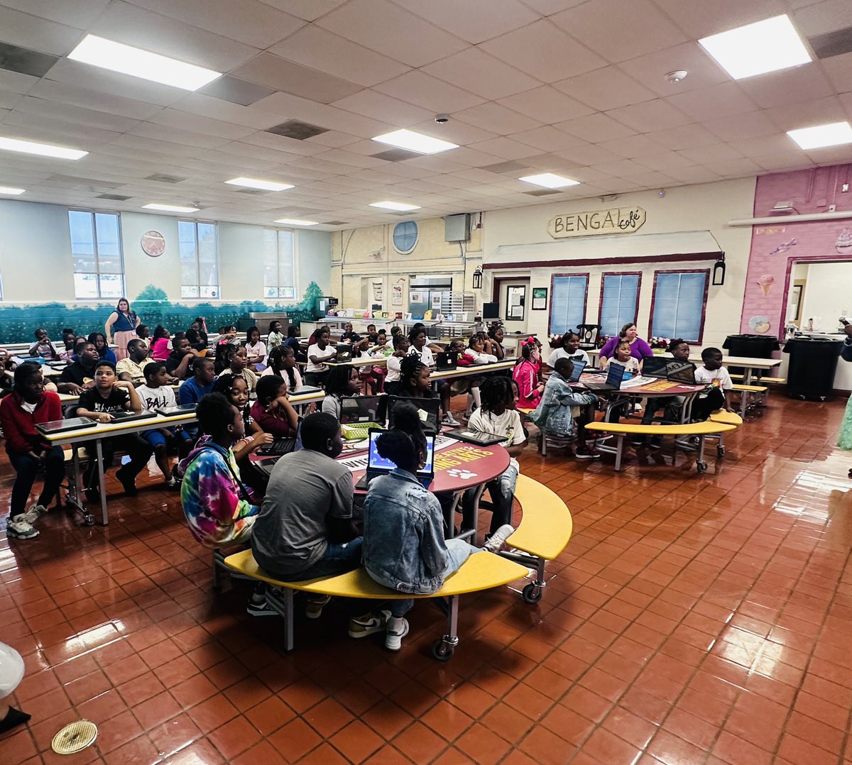 bfebengals's tweet image. A few photos from our AVID Launch for students in grades 3 - 5. Ms. Gasque does an amazing job leading our magnet and AVID initiatives!There is no doubt that GREAT things will continue at BFESCPA! @AVID4College @GasqueTiff47281 @TawannaNGrant @stone_stone67 #AVID4Possibility