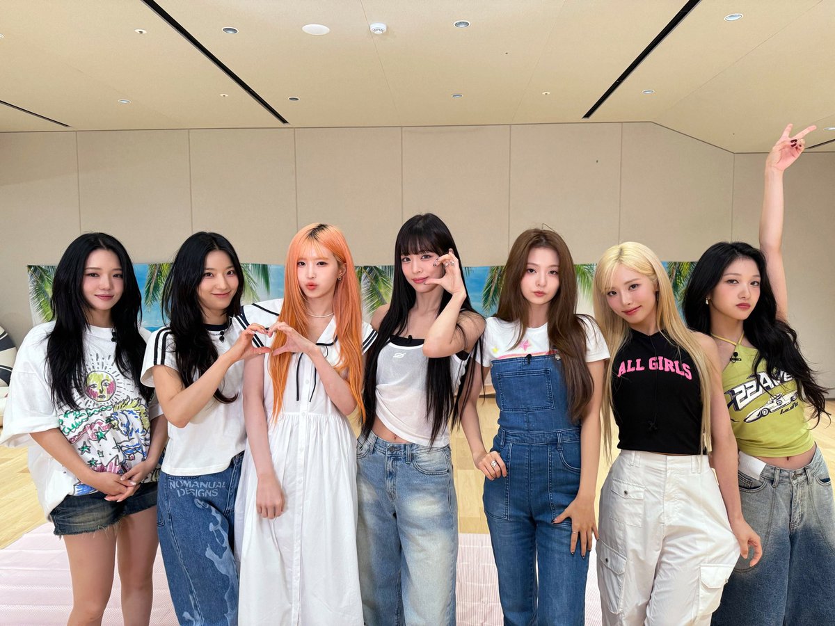 realfromis_9's tweet photo. [💌#fromis_9]
2024.08.17
#아이돌인간극장

#프로미스나인
#Supersonic https://t.co/JfwBmXn9tt