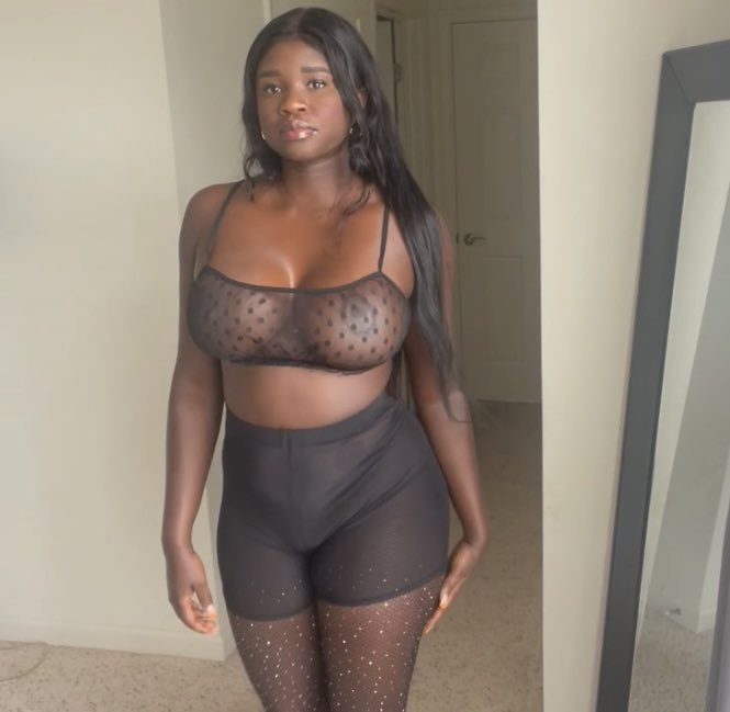 MrsAmaraMooreXO
