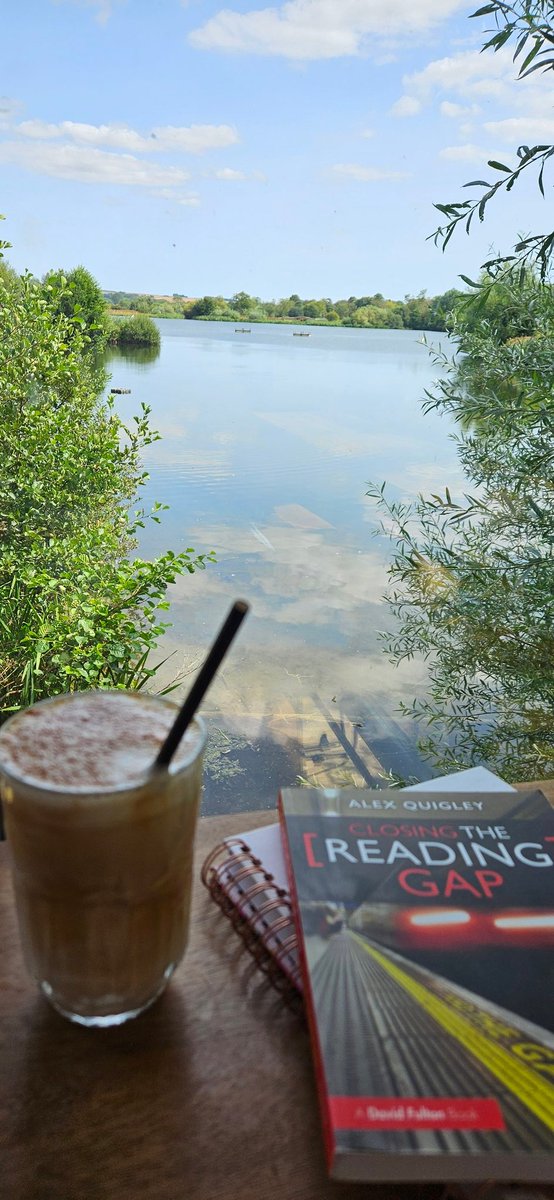 MissisAllwright's tweet image. There are worst places to do some reading over the summer ☀️