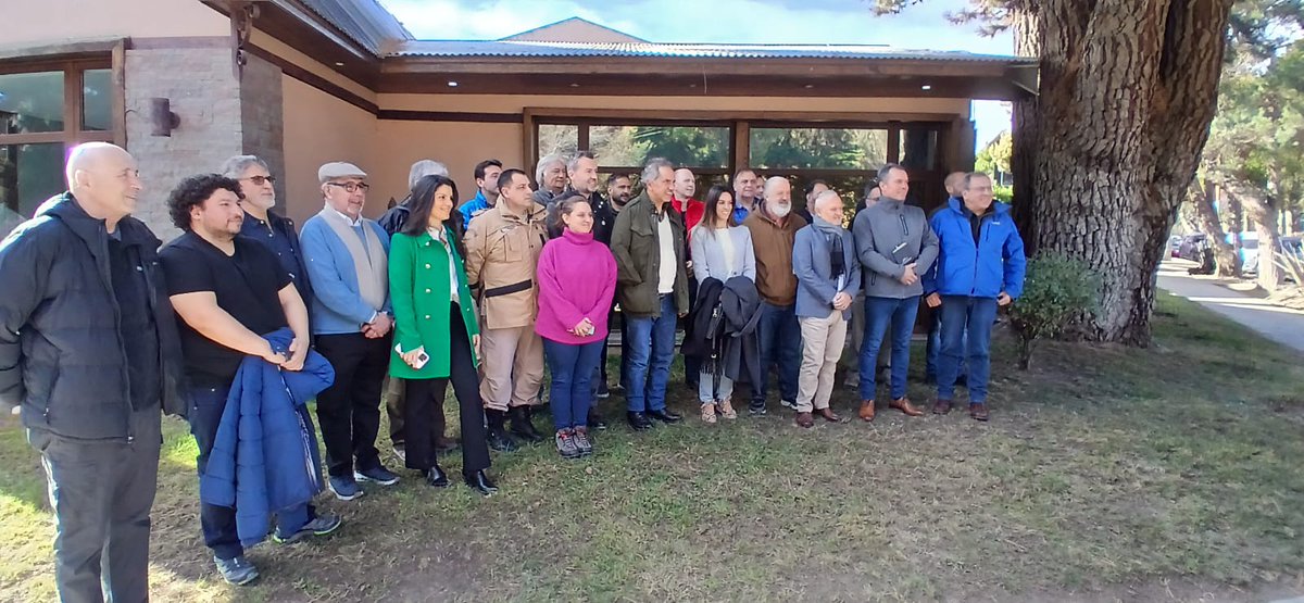 🛫 | El turismo como matriz a seguir impulsando como parte del desarrollo económico de la provincia, fue uno de los temas abordados por las autoridades.

Noticia completa🗞️ shorturl.at/rNva9