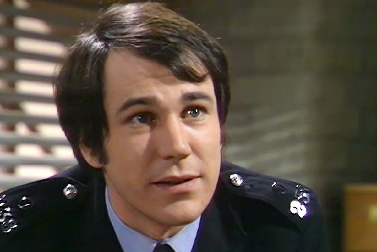 SaveRedlandLibr's tweet photo. 7pm TODAY on @TalkingPicsTV
From 1976, s22 Ep 7 of #Police #Drama📺 #DixonOfDockGreen “Legacy” directed by #JoeWaters & written by #DerekIngrey
🌟#JackWarner #NicholasDonnelly #StephenMarsh #BenHoward #RichardHeffer #TomAdams #CarlosDouglas #GigiGatti #PatrickJordan https://t.co/IW17ZAj3m7