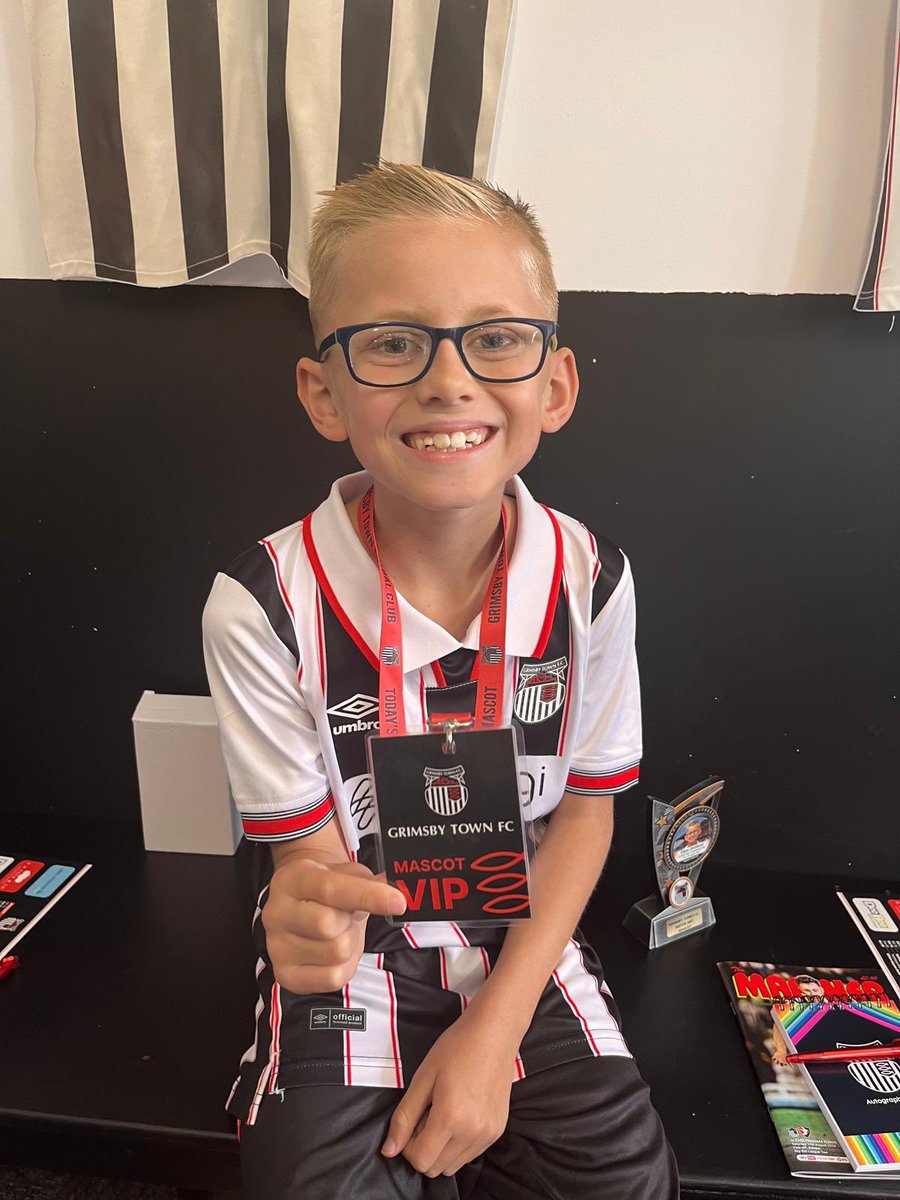 NickSmithson_86's tweet photo. What a game for Ethan to be mascot 🚀 ⚽️ Absolutely loved it meeting the players and getting walk out with the team. @officialgtfc Thankyou to Jason and the rest of the Mascot team 👏 #gtfc https://t.co/BLdcER8SZf