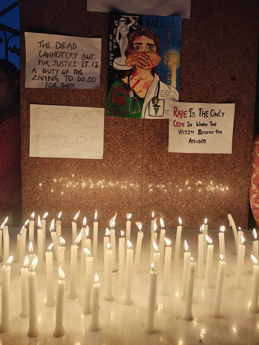 Beti padha bhi loge toh kya karoge jab use bacha hi nahi paoge.....ye hai azaad Bharat ki tasveer ki ladki apne work place pe bhi safe nahi hai....#JusticeForMoumita #justiceformoumitadebnath #BengalHorror #RGKarMedicalcollege
